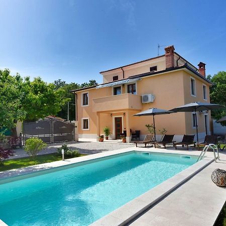 Villa Aromatica Vizinada Ngoại thất bức ảnh