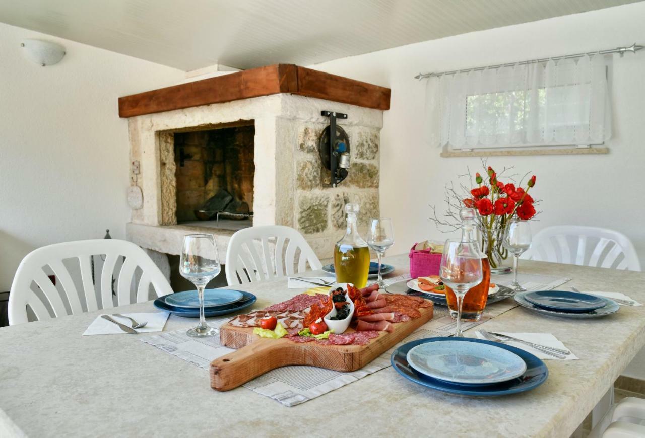 Villa Aromatica Vizinada Ngoại thất bức ảnh