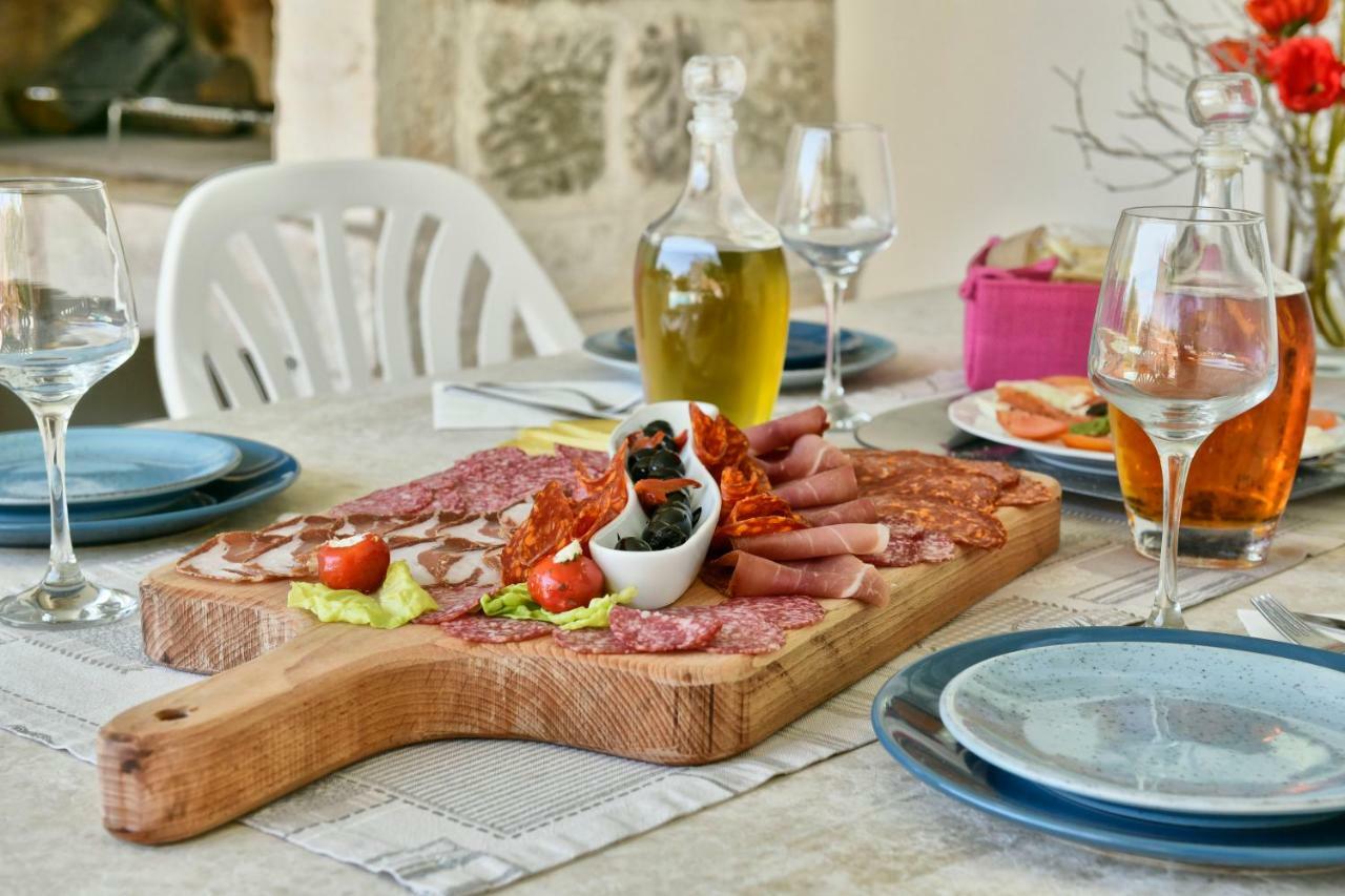 Villa Aromatica Vizinada Ngoại thất bức ảnh